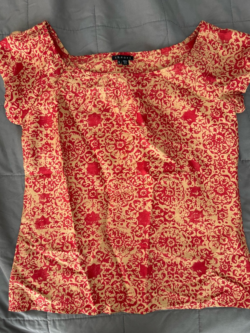 Theory Red Floral Short-Sleeve Blouse on Cream Base